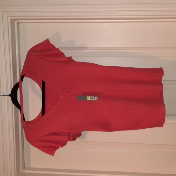 The Limited Pink Top - Size Medium - Picture 8 of 11